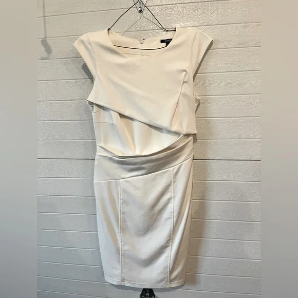XOXO | Dresses | Xoxo White Formal Dress | Poshmark